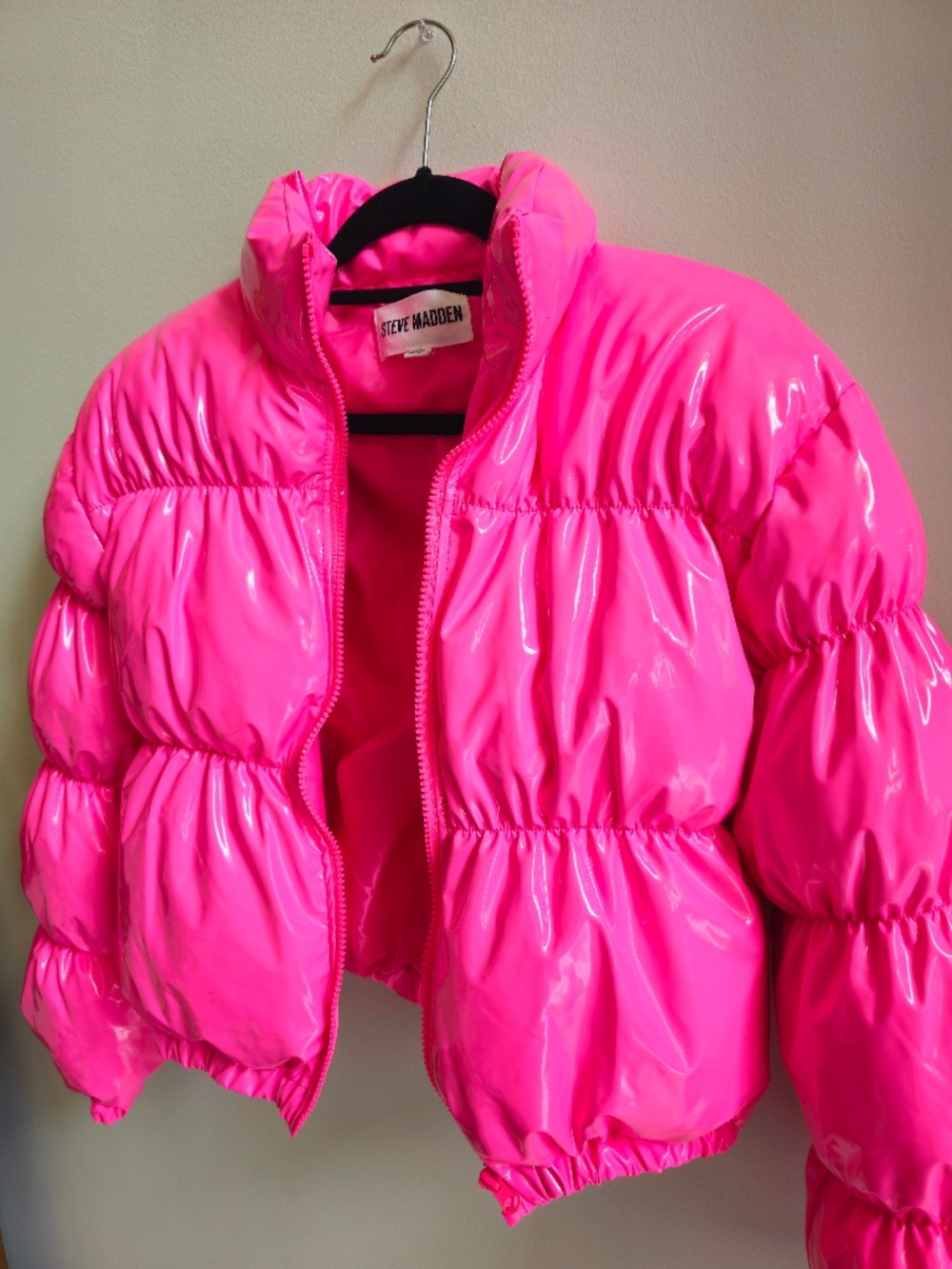 Steve Madden Eden Cropped Puffer Jacket in Pink Glo High Shine Patent Size XS